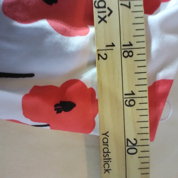 Bustin Loose Floral Sleeveless Dress - Red and White Flarred Size 16 - Picture 6 of 8